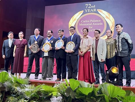 Mga Tomasino, panalo sa Palanca Awards .